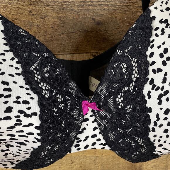 Cacique Satin Full Coverage Bra Spotted Animal Print Black White Size 44F - Picture 2 of 7